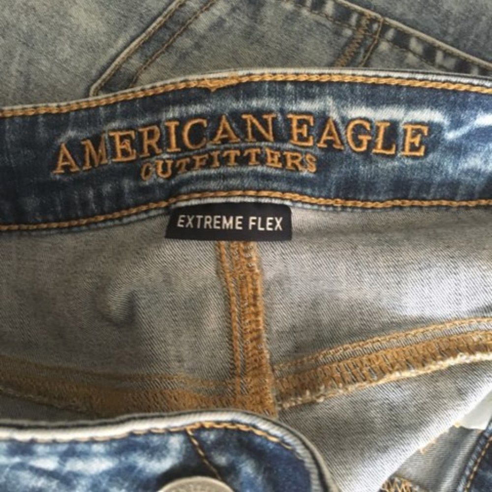 Jeans - Picture 2 of 4